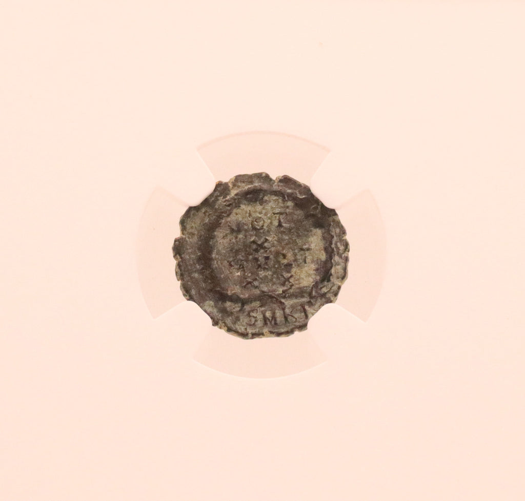 Eastern Roman Empire Theodosius I, AD 379-395 AE4 (Nummus)